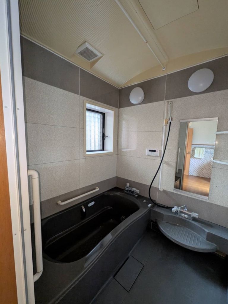 4SLDK House for Sale in Uwacho, Seiyo City, Ehime - Thumbnail 4