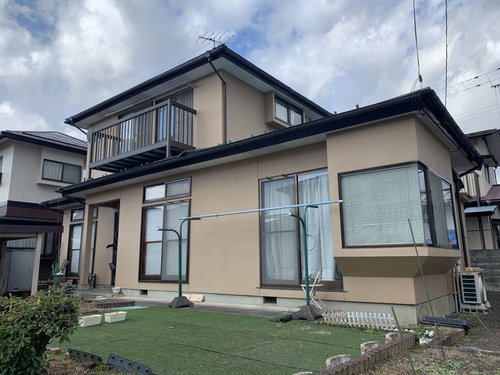 5DK Detached House for Sale in Quiet Fukushima City Neighborhood - Thumbnail 2