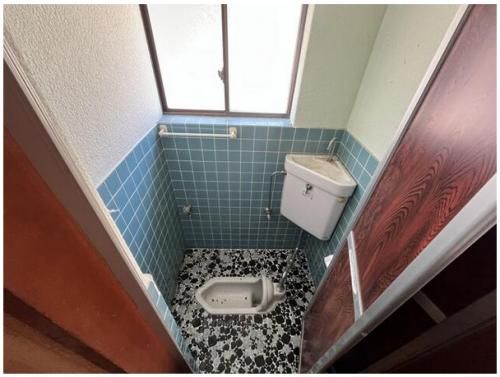 5DK Detached House for Sale Near Awara Onsen Station, Fukui - Thumbnail 2