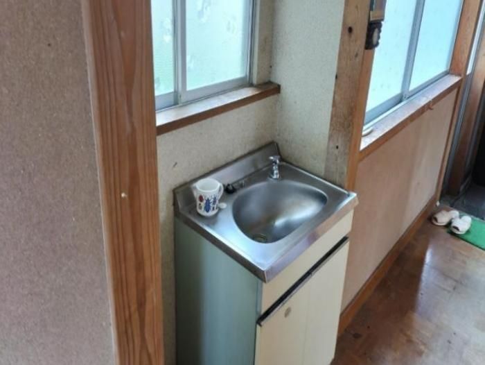 5LDK Detached House for Sale in Asahi, Toyama - 100万円 - Thumbnail 4