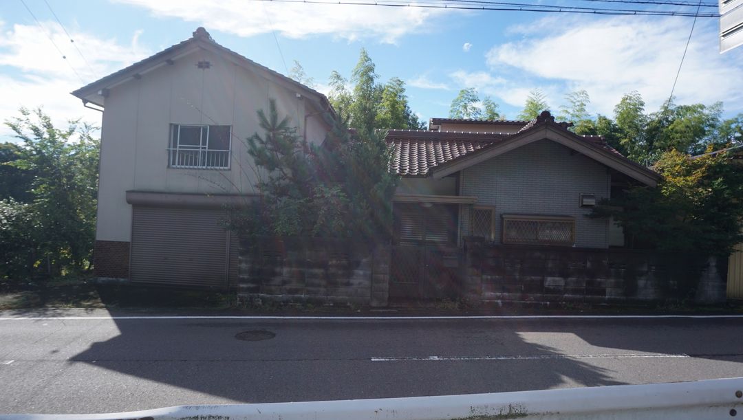 6DK House with Large Workshop for Sale in Yaotsu, Gifu - Thumbnail 2