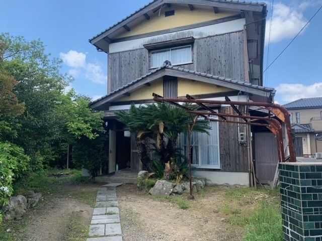 8DK House for Sale in Sanyo-Onoda, Yamaguchi - 137m2 - Thumbnail 2