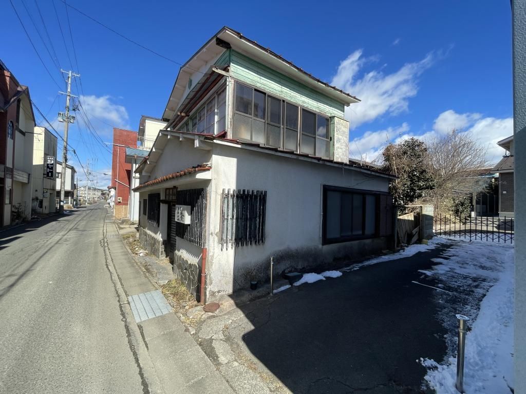 Traditional 4DK House for Renovation in Tamura City, Fukushima - Thumbnail 3