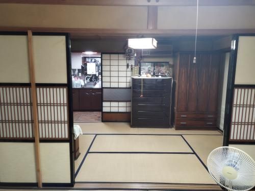 Renovated 5K Akiya House in Sanjo, Niigata with Garden - Thumbnail 4