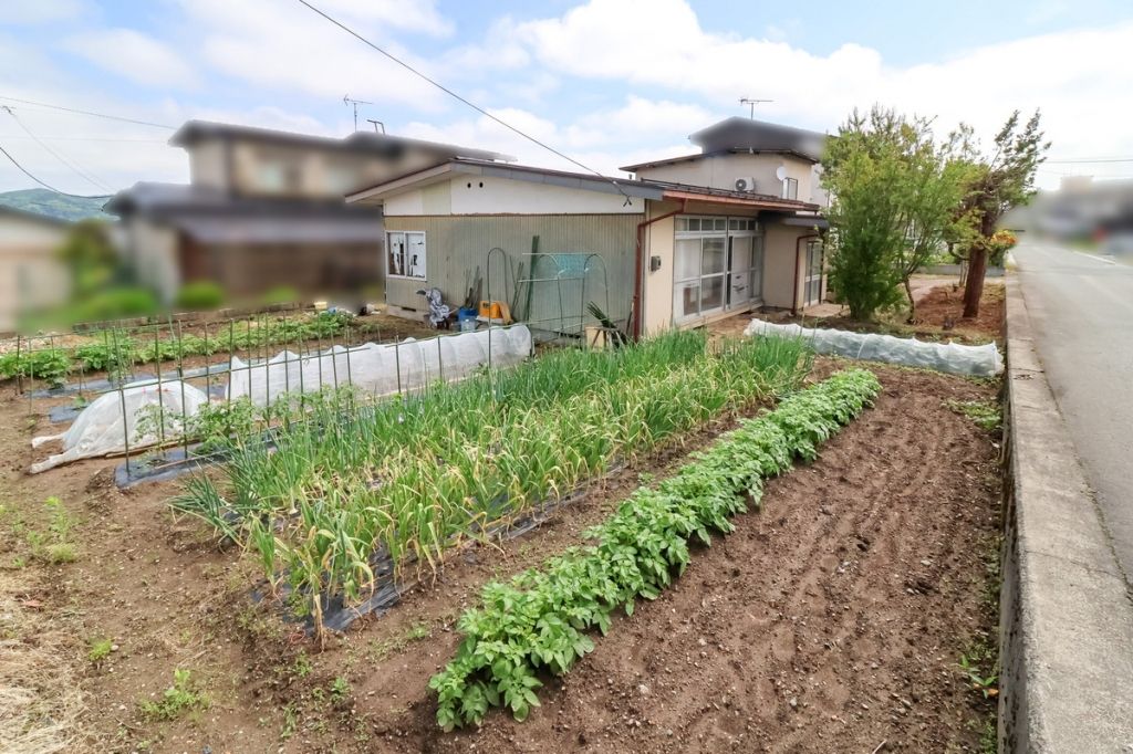 5DK Detached House with Garden in Oe Town, Yamagata - Thumbnail 3