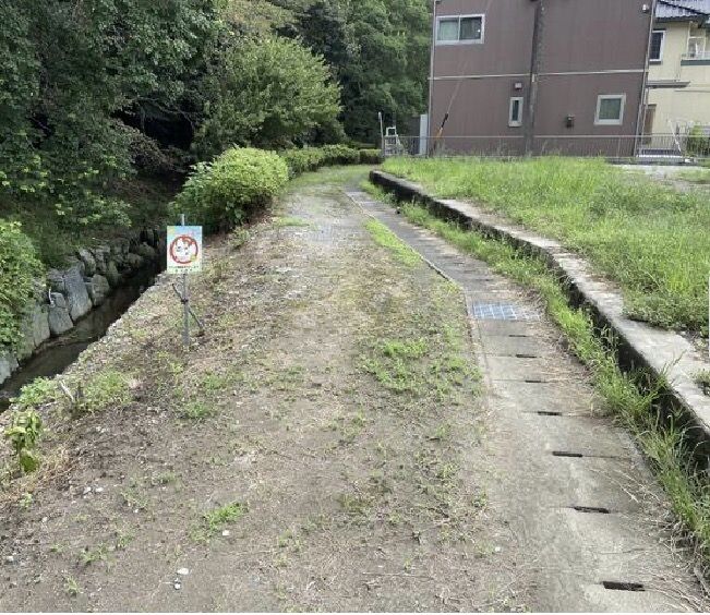 304.8 sqm Vacant Land for Sale in Makinohara, Shizuoka - Thumbnail 2