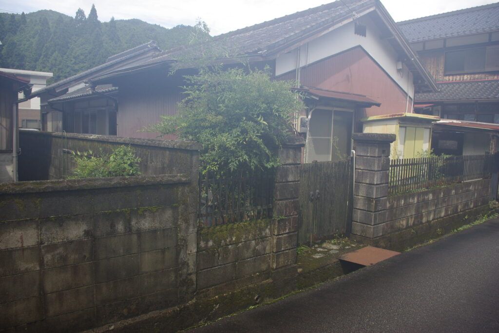 Renovated 1956 Single-Story House for Sale in Asago, Hyogo - Thumbnail 4