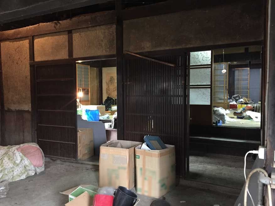 8K Detached House for Sale on Large Corner Lot in Nantan, Kyoto - Thumbnail 3
