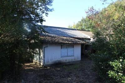 Meiji-Era Kominka for Renovation in Yunomae, Kumamoto — Image 1, Yumae, Kumamoto