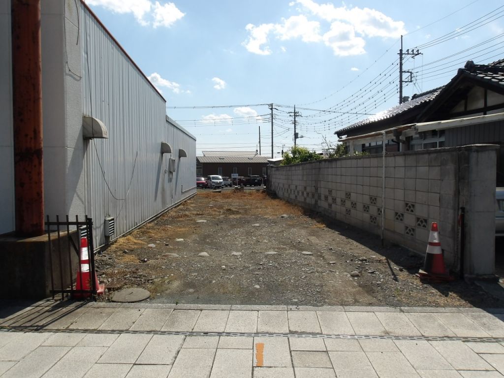 103 sqm Corner Land for Sale in Kiryu City, Gunma - Thumbnail 2