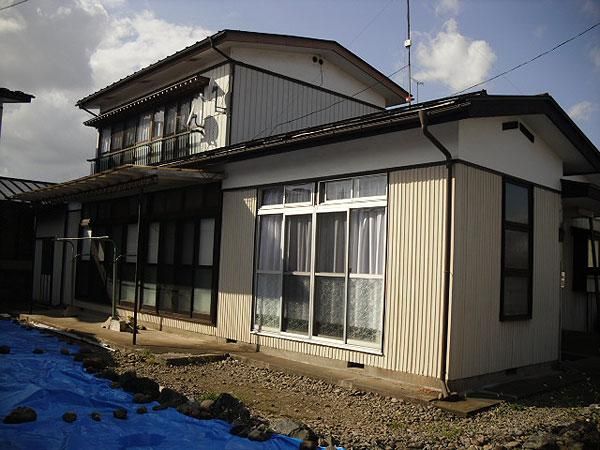 Spacious 6K Detached House for Sale in Oshu City, Iwate - Thumbnail 2