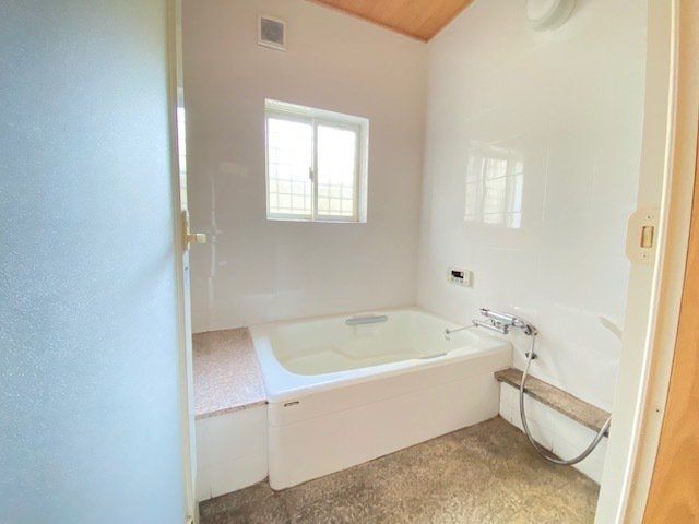 3LDK Detached House for Sale in Mitake Town, Gifu - Thumbnail 3