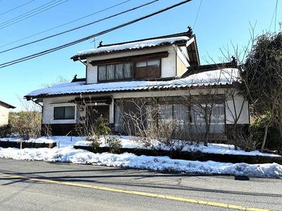 Traditional 6DK House in Rural Kurayoshi with Mountain Views — Image 1, Kurayoshi, Tottori
