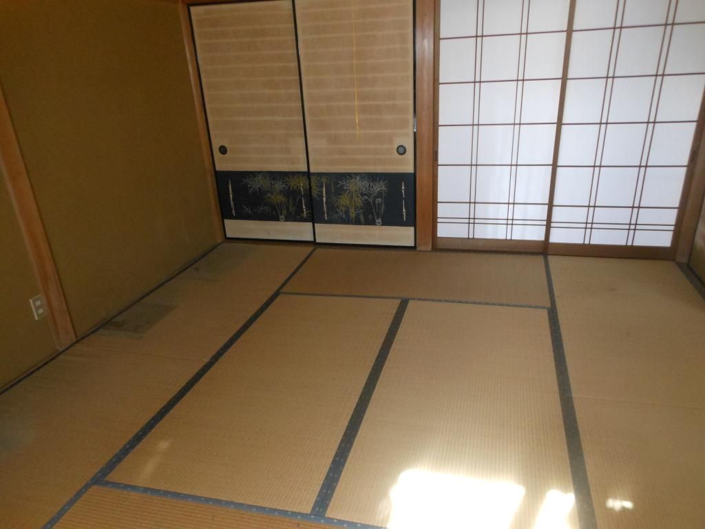 Spacious 6DK House with Large Garage in Gujo, Gifu - Thumbnail 3