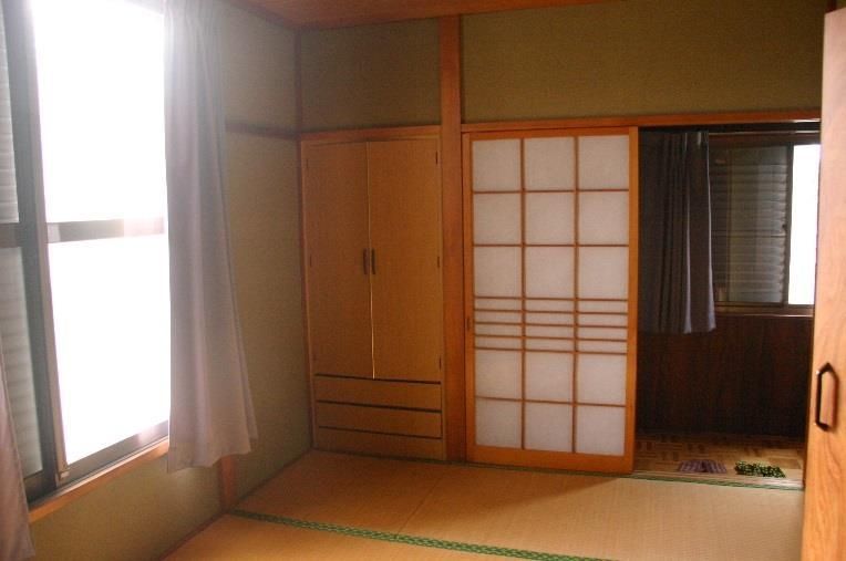 Fixer-Upper House for Sale in Hachimori Town, Akita - 500,000 Yen - Thumbnail 2