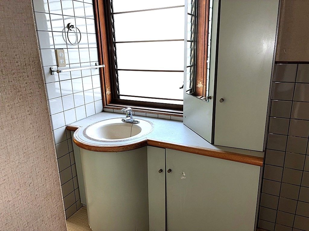 5LDK Detached House with Garden in Quiet Naruto Neighborhood - Image 22