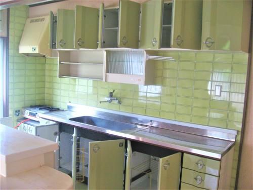Spacious 6LDK House with Garden for Sale in Uwajima, Ehime - Thumbnail 3