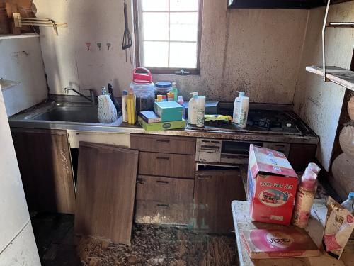 Ibusuki Fixer-Upper: 3LDK House Near Station on 169.8sqm Land - Thumbnail 3