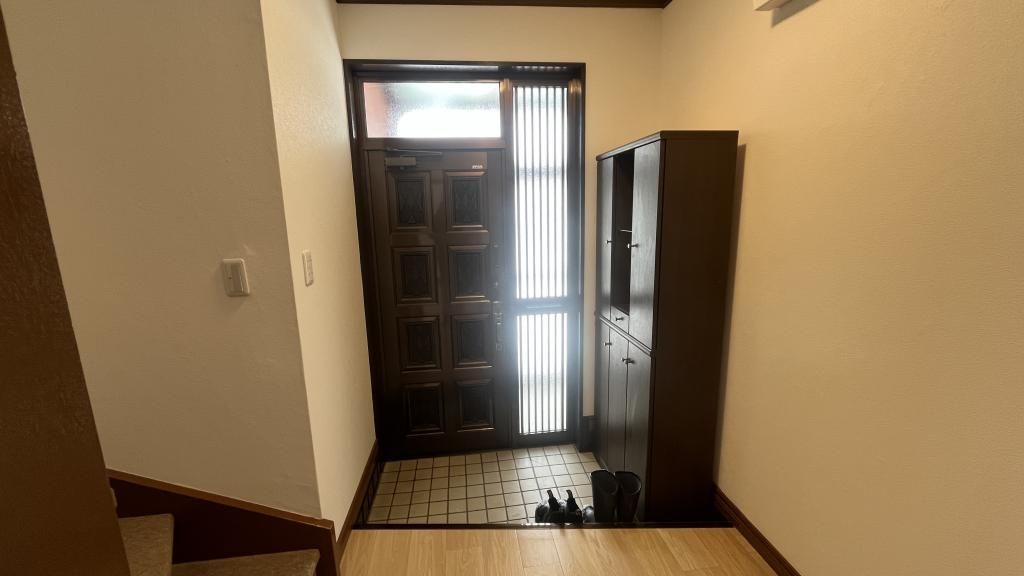 5LDK House for Sale in Kuriyama, Hokkaido - 282 sqm Land - Thumbnail 2