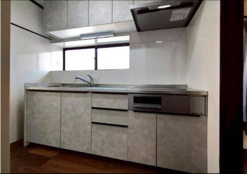 4LDK Detached House for Sale in Quiet Oita City Neighborhood - Thumbnail 3