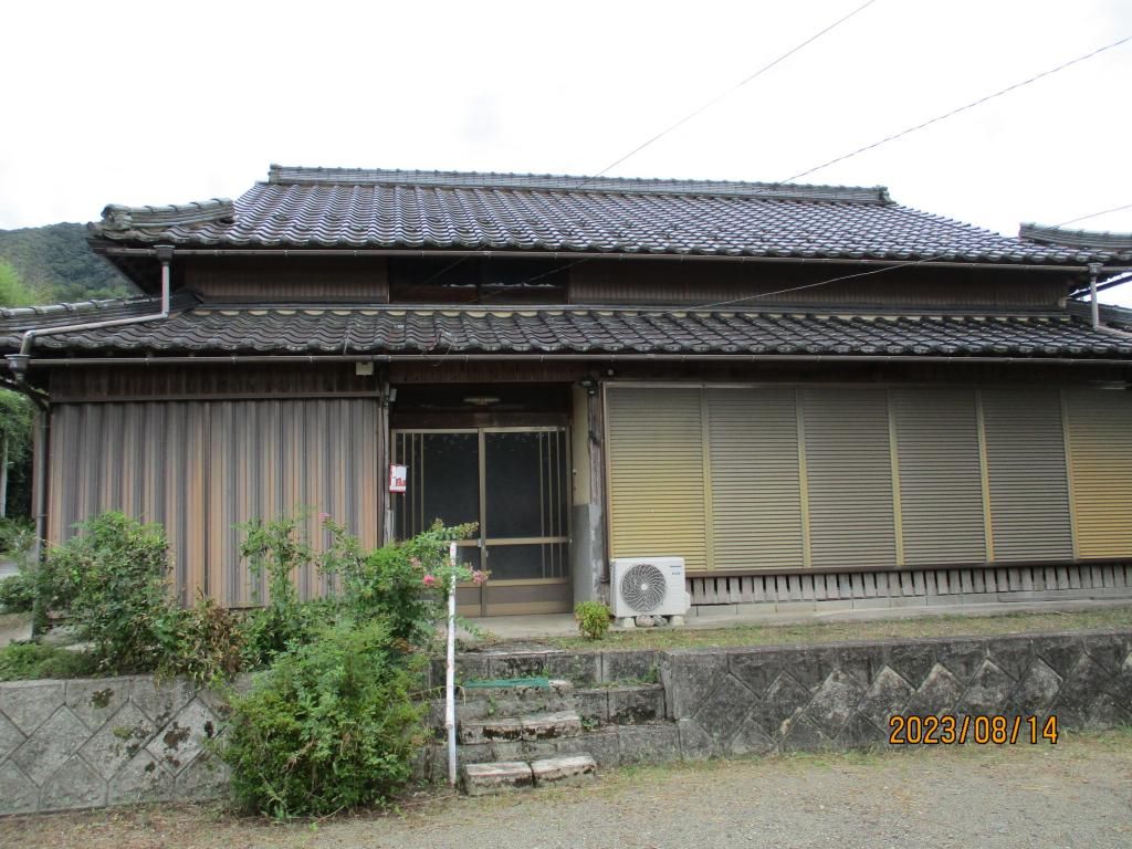 5DK Single-Story House with Large Land in Sayo Town, Hyogo - Image 1