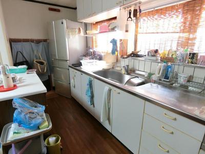 Spacious 6LDK House with Garden in Aki City, Kochi — Image 1, Aki, Kochi