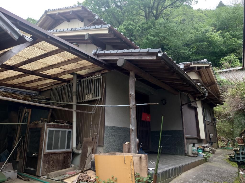 5DK House for Sale in Miyoshi City, Tokushima - 111 sqm - Thumbnail 2