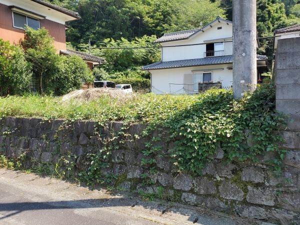 170 sqm Residential Land for Sale in Ozu, Ehime Prefecture - Thumbnail 2