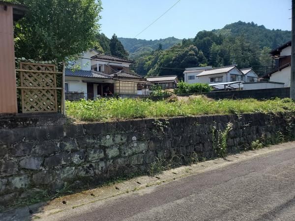 170 sqm Residential Land for Sale in Ozu, Ehime Prefecture - Thumbnail 4