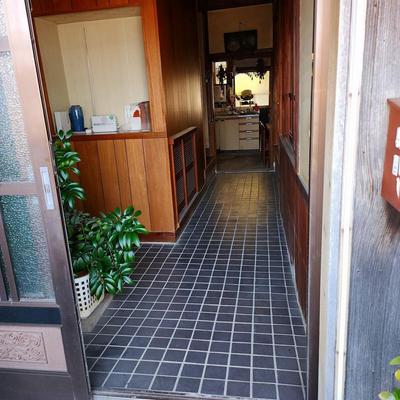 Historic 9LDK Home in Minamiawaji with Large Plot — Image 1, Minamiawaji, Hyogo