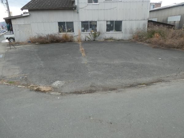 113 sqm Vacant Land for Sale in Ozu City, Ehime Prefecture - Thumbnail 3