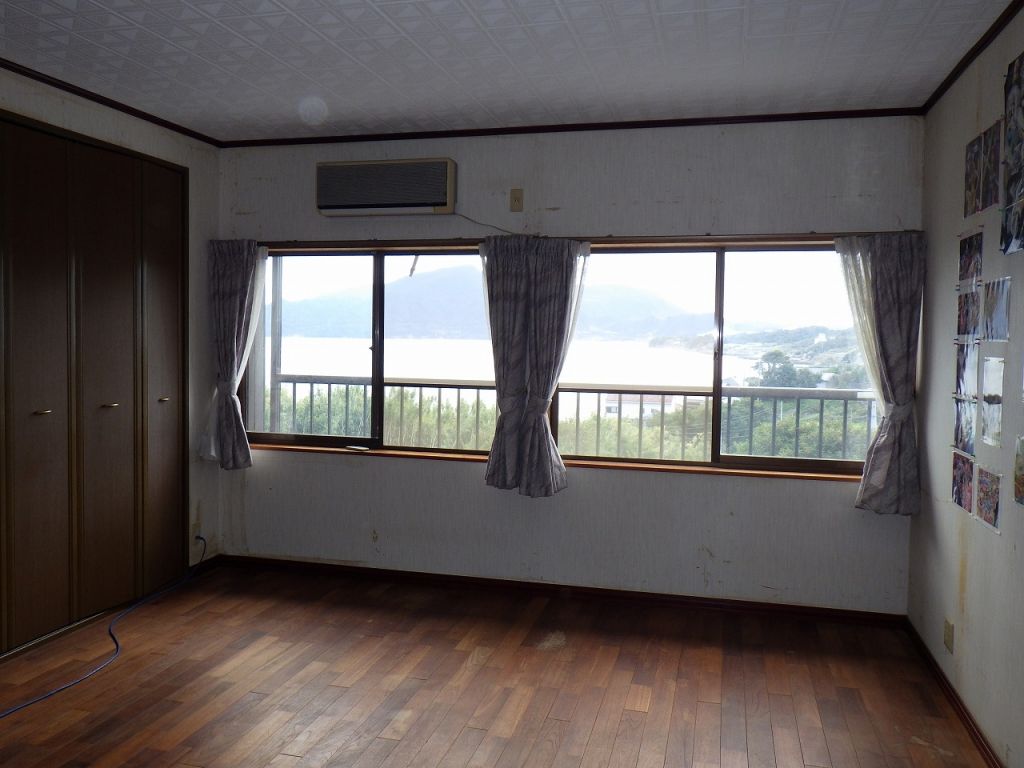 6LDK House for Sale in Hirado City, Nagasaki with Sea View - Thumbnail 3