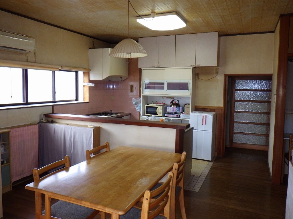 6LDK House for Sale in Hirado City, Nagasaki with Sea View - Thumbnail 4