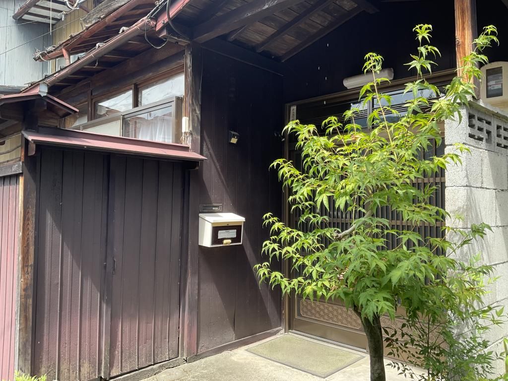 Traditional Machiya House for Rent in Gujo Hachiman, Gifu - Thumbnail 2