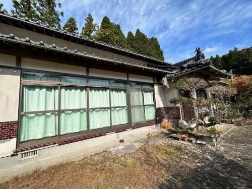5DK House on 537 sqm Corner Lot in Bungotakada, Oita - Main Image