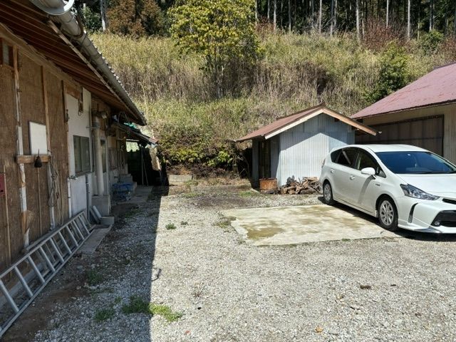 8DK Traditional House with Farmland Views in Taka Town, Hyogo - Thumbnail 4