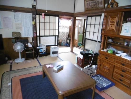 7DK Traditional Wooden House for Rent in Kaneyama, Fukushima - Thumbnail 2