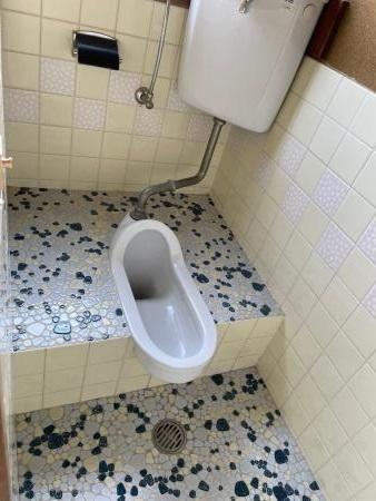 Compact 3DK House for Sale in Quiet Imabari Neighborhood — Image 3, Imabari, Ehime