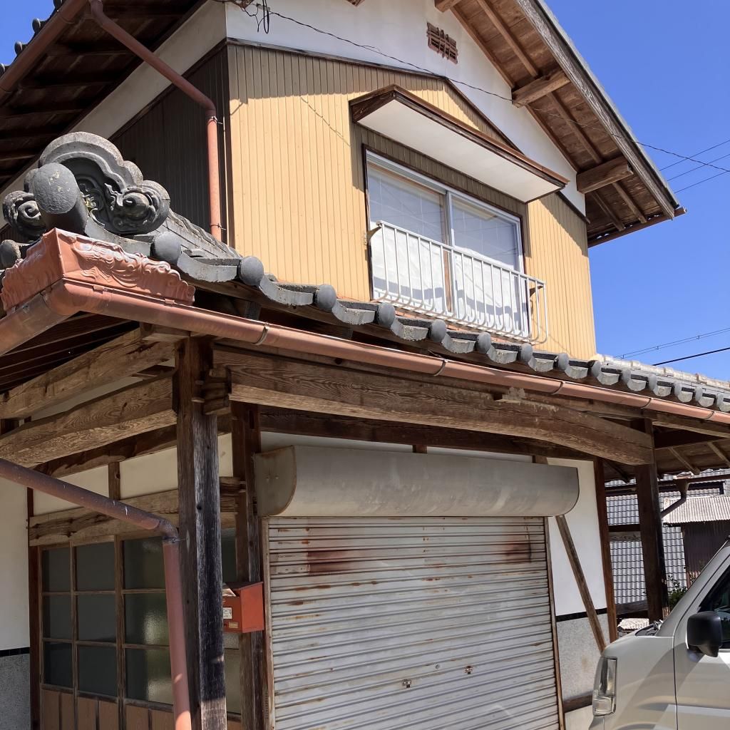 5DK Detached House for Sale in Kyotamba, Kyoto with 859.5 sqm Land - Thumbnail 2