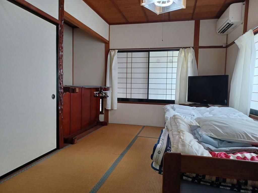 Main House & Detached Unit Set for Sale in Unnan City, Shimane - Thumbnail 4