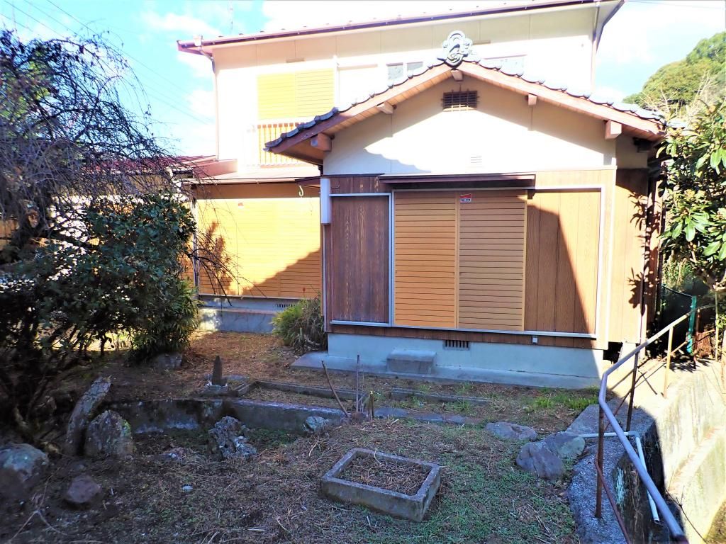 6DK Corner Lot House for Sale in Tsukumi, Oita - Thumbnail 4