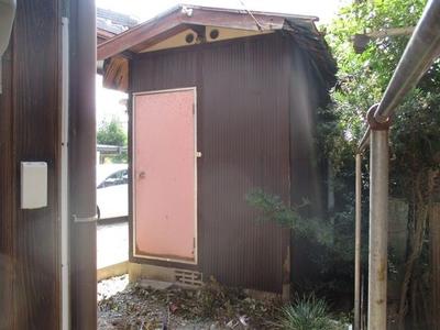 Spacious 11DK House for Sale in Higashiomi City, Shiga — Image 3, Higashiomi, Shiga