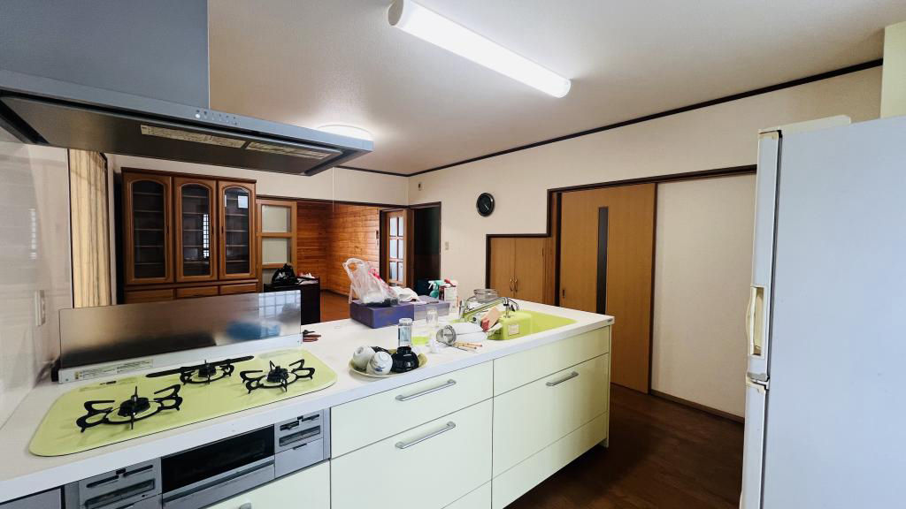 9LDK Family Home with Garden in Gujo, Gifu - Thumbnail 4