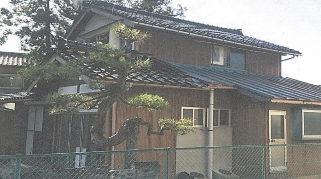 Spacious 4DK Detached House for Sale in Nyuzen, Toyama - Thumbnail 3
