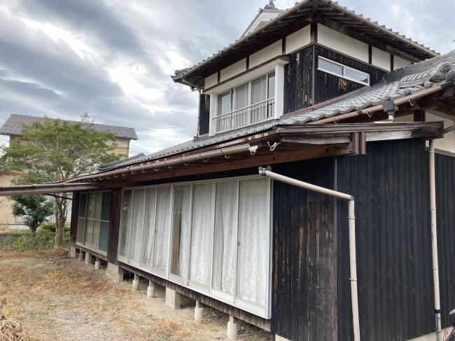 4LDK Wooden House for Sale in Central Hagi City, Yamaguchi - Thumbnail 2