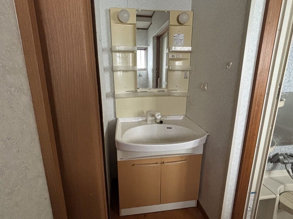 5LDK Single-Story House for Sale in Ibusuki, Kagoshima - Image 22