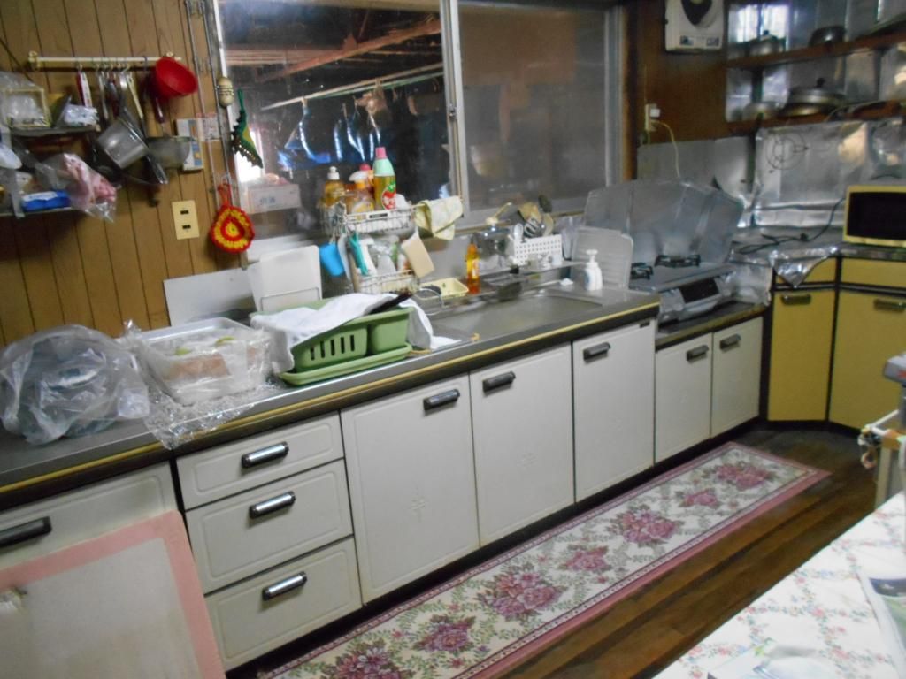 5DK Traditional Wood-Fired Bath House for Sale in Ebino, Miyazaki - Thumbnail 2