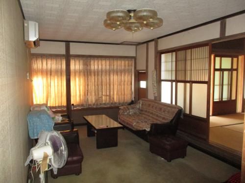 11DK Akiya House with Land in Kasaoka, Okayama - Thumbnail 4