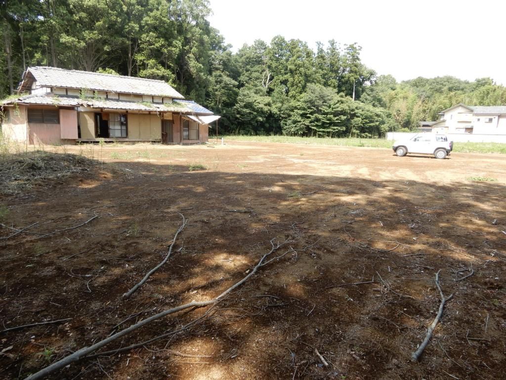 Spacious 1678 sqm Land Plot for Sale in Tochigi City - Image 1
