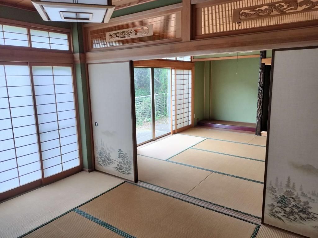 6DK Vacant House for Sale in Mihara, Hiroshima - Akiya Bank - Thumbnail 2